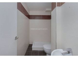 Piso en venta en Roca del Vallès, la