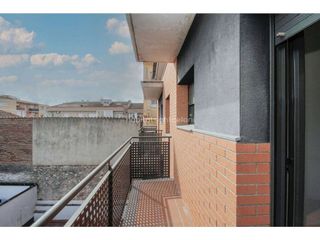 Piso en venta en Roca del Vallès, la