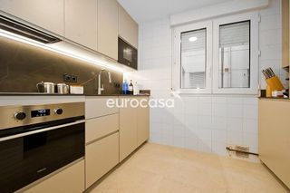 Piso en venta en Castilla - Hermida en Santander
