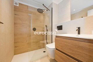 Piso en venta en Castilla - Hermida en Santander