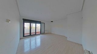 Piso en venta en PAU 2-600 en Puertollano