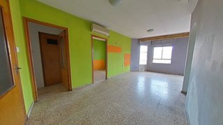 Piso en venta en Ayora