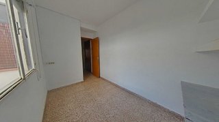 Piso en venta en Ayora