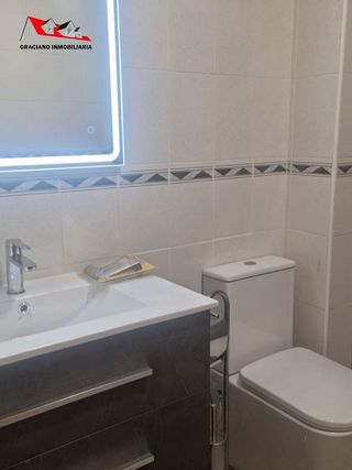 Piso en venta en Hermanos Falcó - Sepulcro Bolera en Albacete