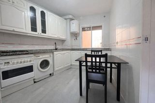 Piso en venta en Montemar en Torremolinos