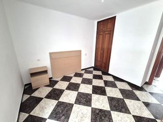 Piso en venta en Zona Hispanidad-Vivar Téllez en Vélez-Málaga