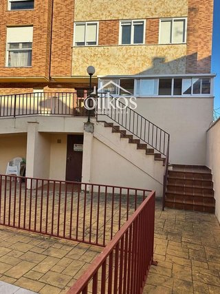 Piso en venta en Villares de la Reina