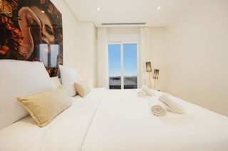 Piso en venta en Los Naranjos - Las Brisas en Marbella