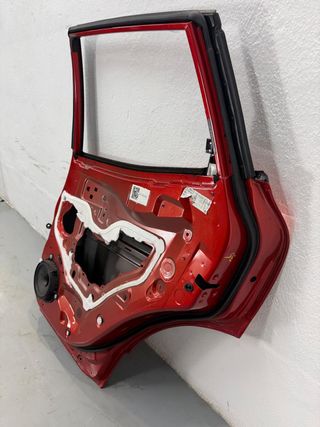 Puerta trasera derecha Renault Kadjar 2015-2018 821129123R