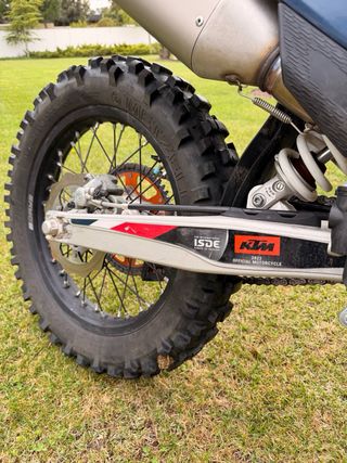 KTM EXC-F 250 Six Days 2023 17h