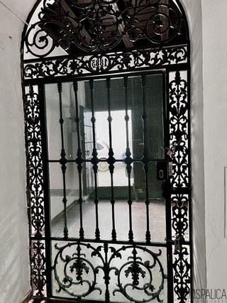 Chalet en venta en Carmona