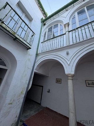 Chalet en venta en Carmona