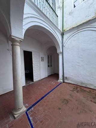 Chalet en venta en Carmona