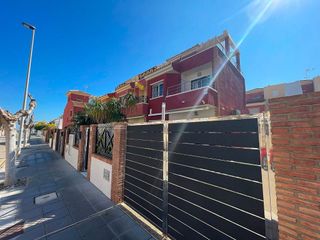 Chalet en venta en Zona Pueblo en Pilar de la Horadada