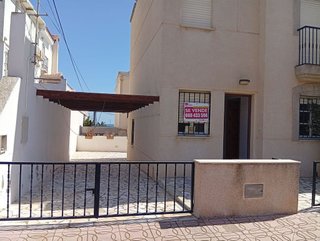 Chalet en venta en Las Marinas en Garrucha