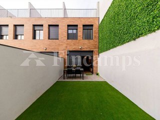 Casa en venta en Creu de Barberà en Sabadell