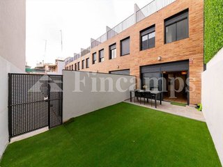 Casa en venta en Creu de Barberà en Sabadell