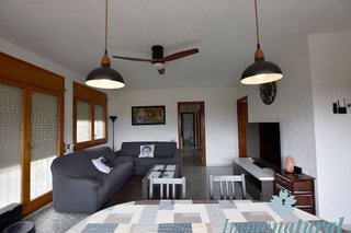 Chalet en venta en Torrelles de Llobregat