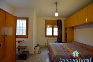 Chalet en venta en Torrelles de Llobregat