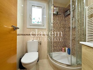 Dúplex en venta en Trinitat Vella en Barcelona