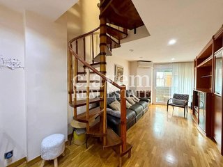Dúplex en venta en Trinitat Vella en Barcelona