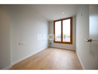 Piso en venta en El Sucre-Universitat en Vic