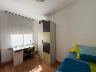 Piso en venta en Creu de Barberà en Sabadell