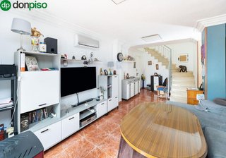 Casa adosada en venta en Crta. De la Sierra en Granada