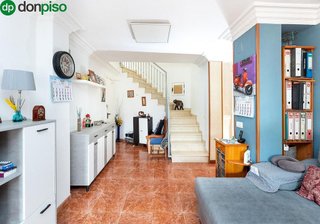 Casa adosada en venta en Crta. De la Sierra en Granada