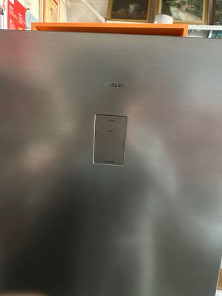 Frigorífico combi plateado