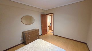 Piso en venta en Numancia - San Fernando en Santander