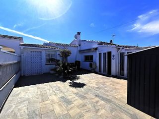 Casa adosada en venta en Empuriabrava en Castelló d´Empúries