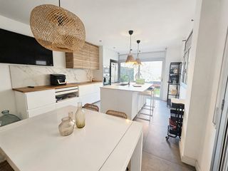 Piso en venta en Creu de la Mà - Rally sud en Figueres