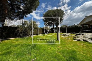 Chalet en venta en Zona Los Lagos en Moralzarzal