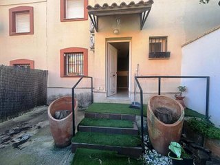 Casa adosada en venta en Benacazón