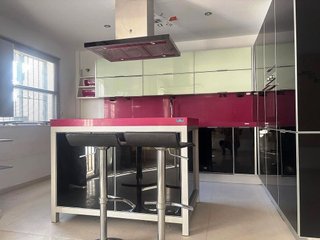 Casa adosada en venta en Benacazón