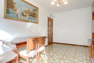 Piso en venta en Sant Ildefons en Cornellà de Llobregat