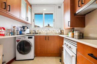 Piso en venta en Centre en Rubí