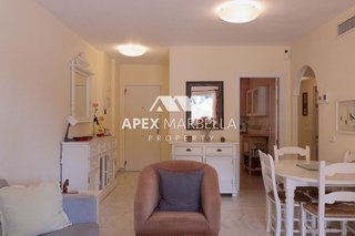Piso en venta en Cabo Pino - Reserva de Marbella en Marbella