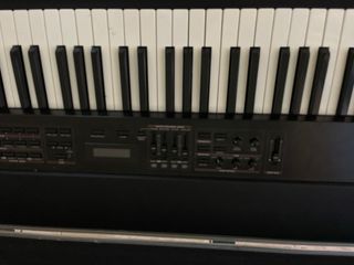 Piano Roland RD-600