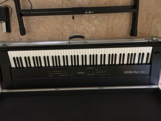 Piano Roland RD-600