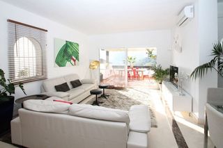 Casa adosada en venta en Istán