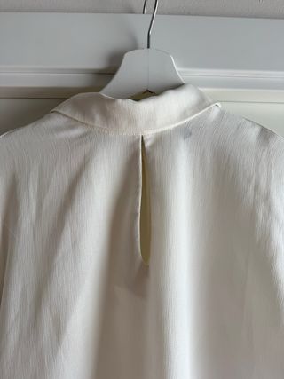 Blusa elegante Trucco blanca talla M