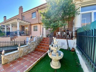 Casa adosada en venta en Laguna de Duero