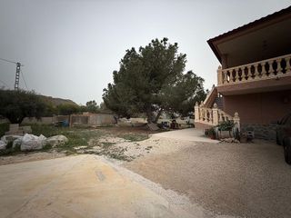 Chalet en venta en Moralet - Cañada del Fenollar en Alicante