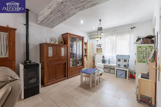 Casa adosada en venta en Chauchina