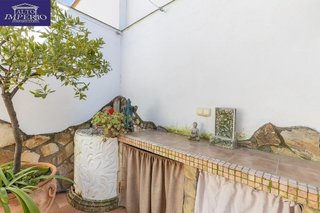 Casa adosada en venta en Chauchina