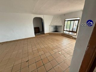Chalet en venta en Santa Bárbara en Llíria