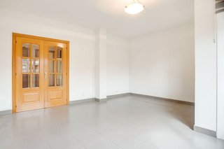 Piso en venta en Artigas - Llefià en Badalona