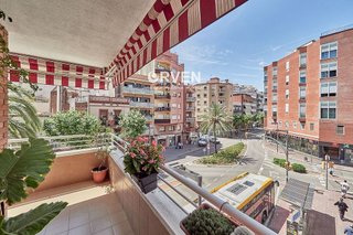 Piso en venta en Sant Josep en Hospitalet de Llobregat, L´